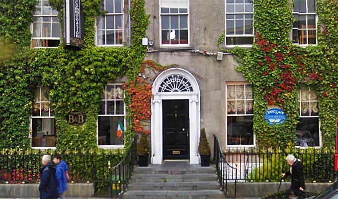 Finnegans Hostel And B&B Accommodation Tralee Exteriör bild