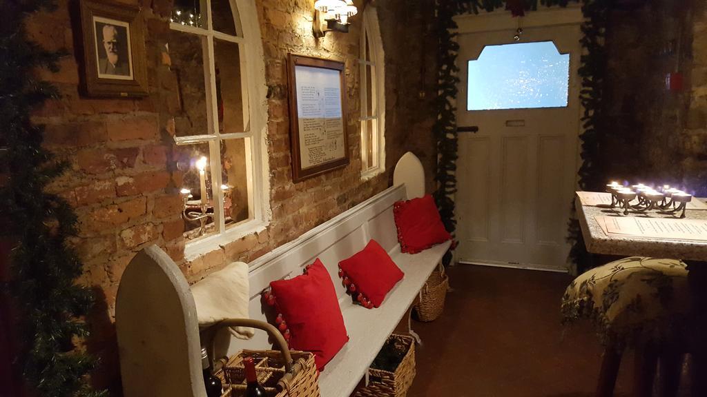 Finnegans Hostel And B&B Accommodation Tralee Exteriör bild