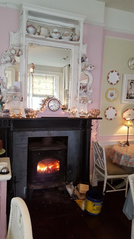 Finnegans Hostel And B&B Accommodation Tralee Exteriör bild
